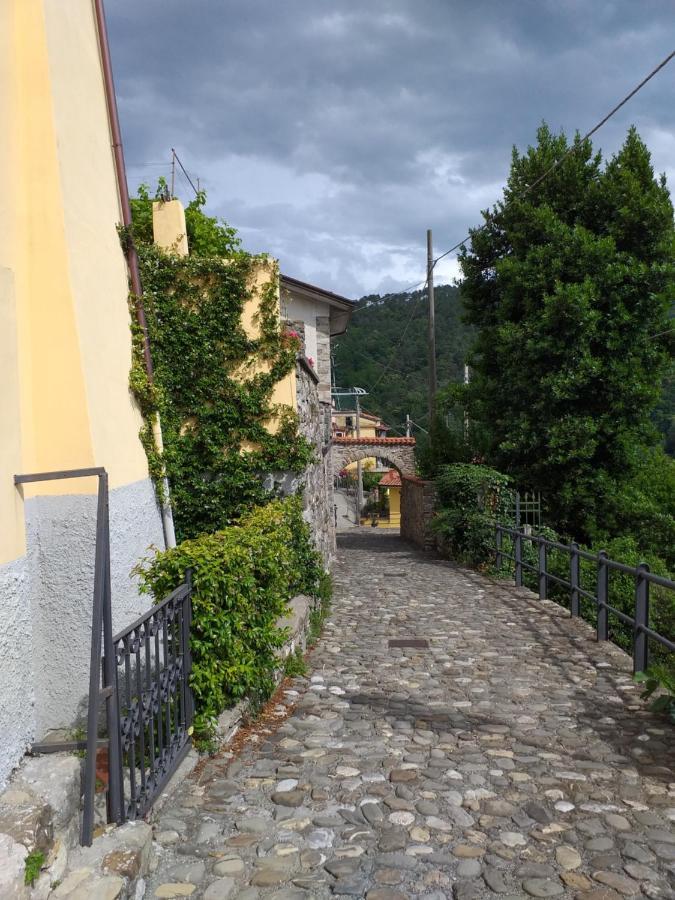 Casa Di Vecchio Borgo Villa ซาร์ซานา ภายนอก รูปภาพ